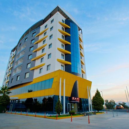 Hotel Ramada By Wyndham Soma Esterno foto