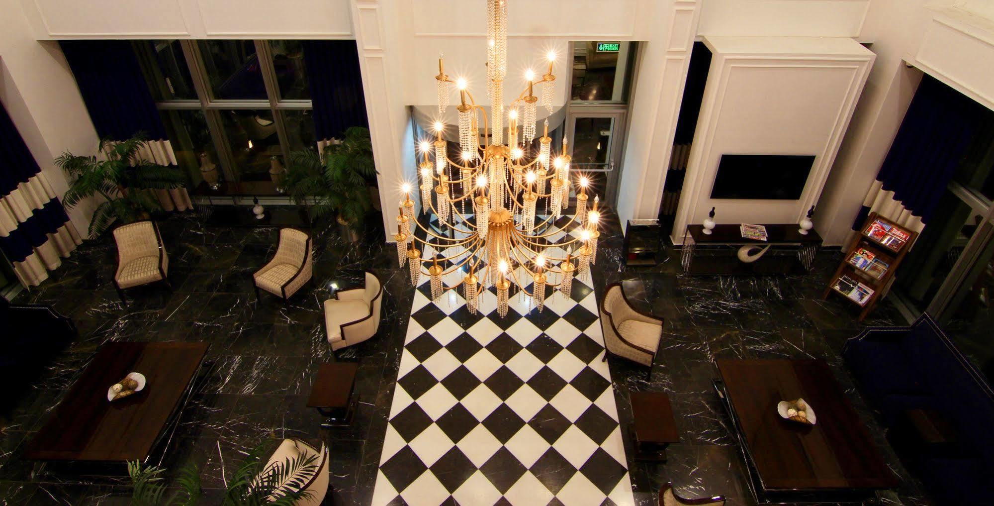 Hotel Ramada By Wyndham Soma Esterno foto